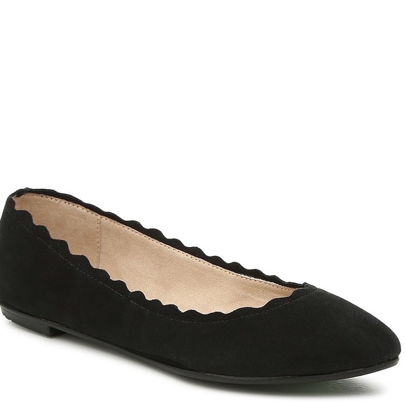 Kelly & Katie Shoes - Weslyne black scalloped flat from Kelly & Katie